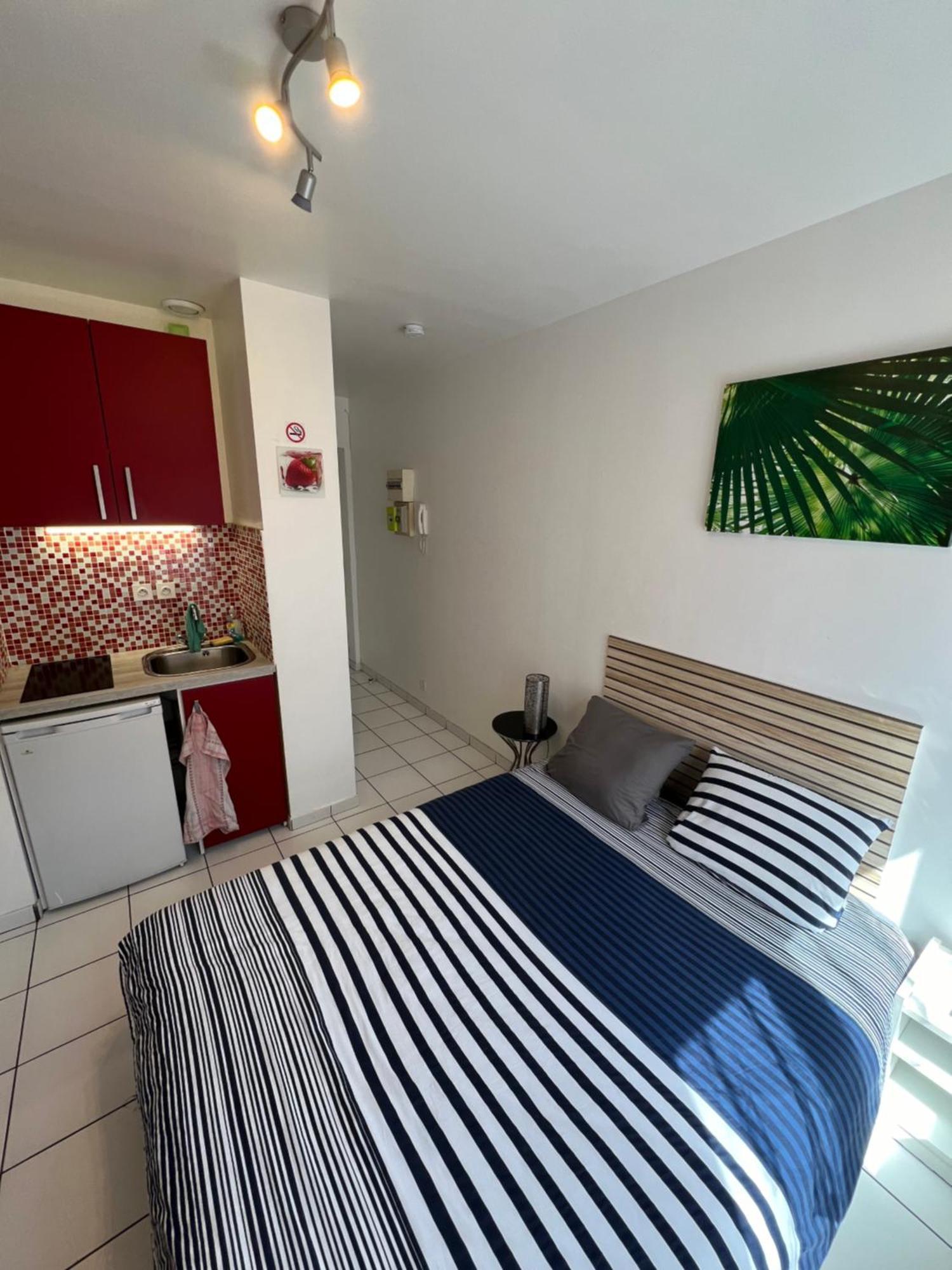 Beau Studio Centre Ville Et Proche Gare Bourges Dış mekan fotoğraf